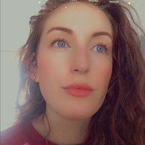 Meet your Posher, Rebecca